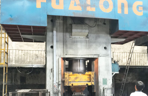 2500 ton servo screw press